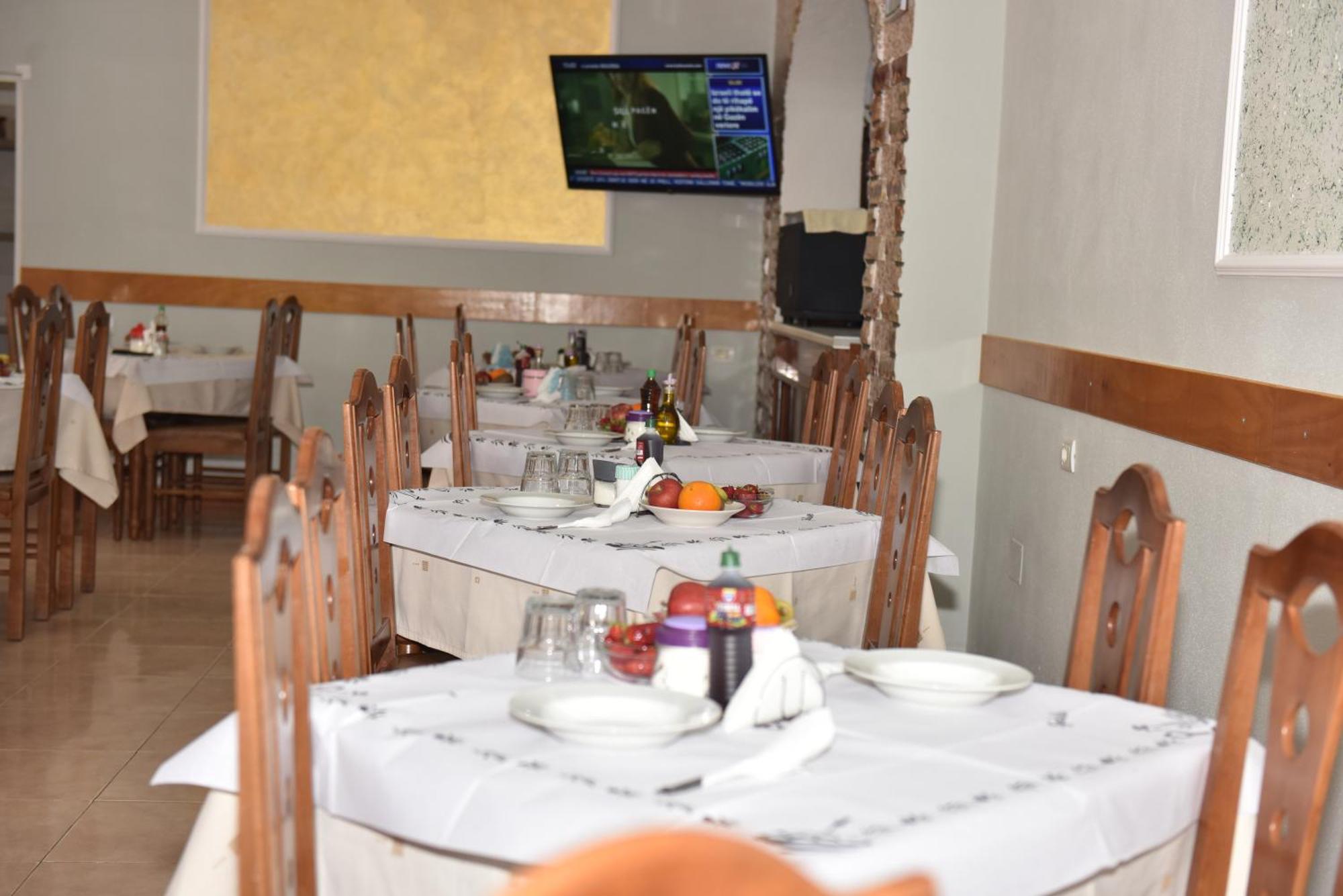 Hotel Termal Peshkopi Zewnętrze zdjęcie