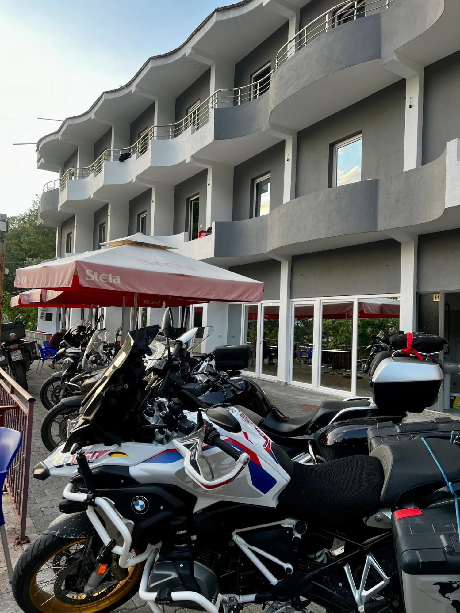 Hotel Termal Peshkopi Zewnętrze zdjęcie